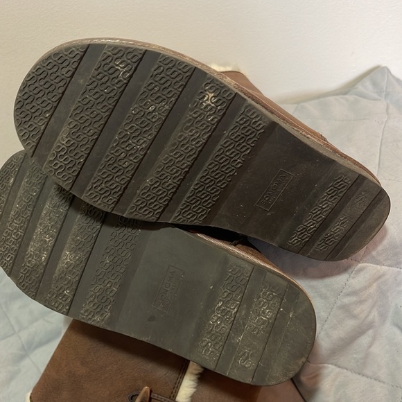 Ladies slip on boots - Picture 7 of 8